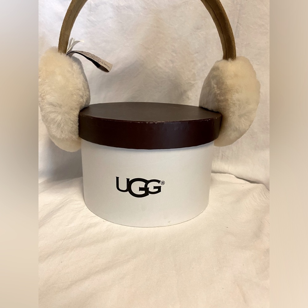 WOMENS UGG EARMUFFS